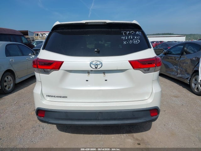 Toyota Highlander Le