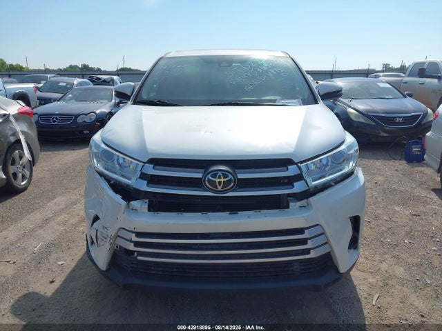 Toyota Highlander Le