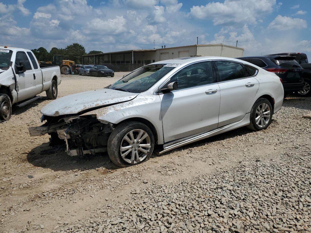 Salvage Chrysler 200 Image