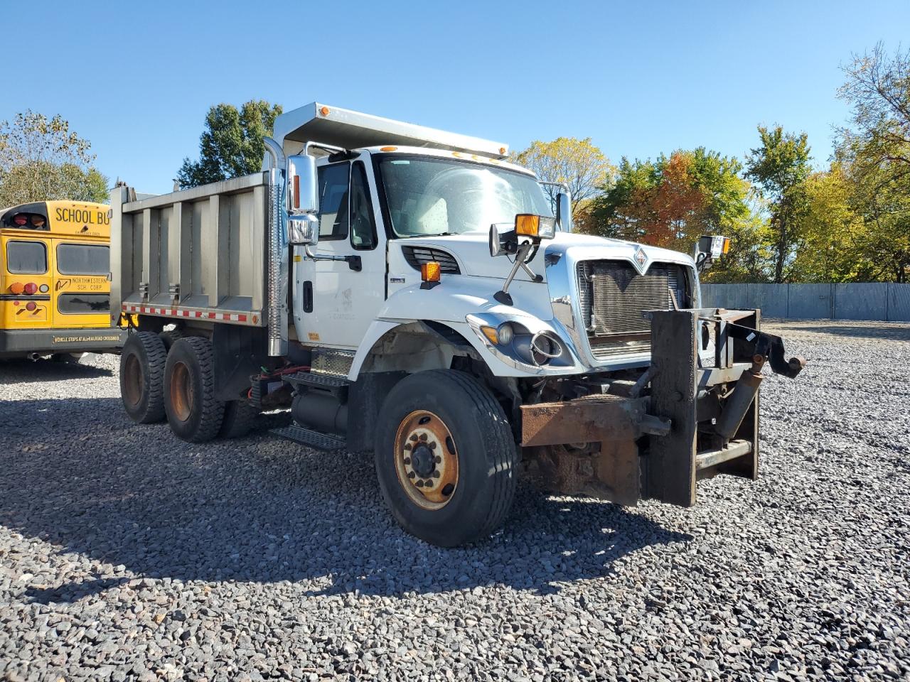Salvage International 7000 Image