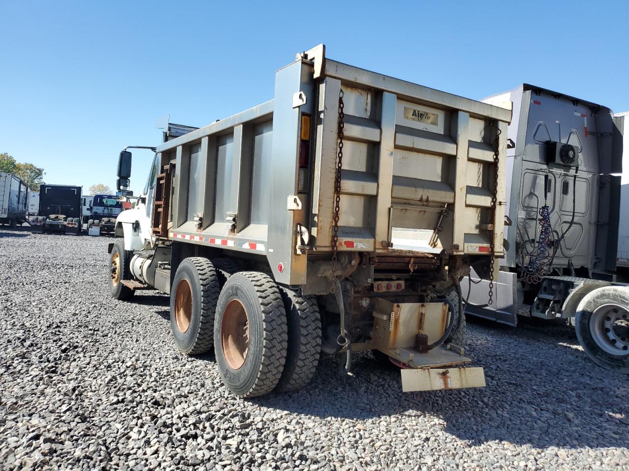 International 7000 7500