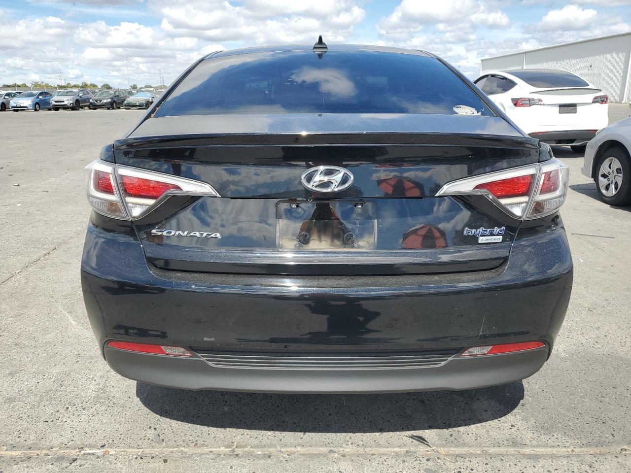 Hyundai SONATA Hybrid