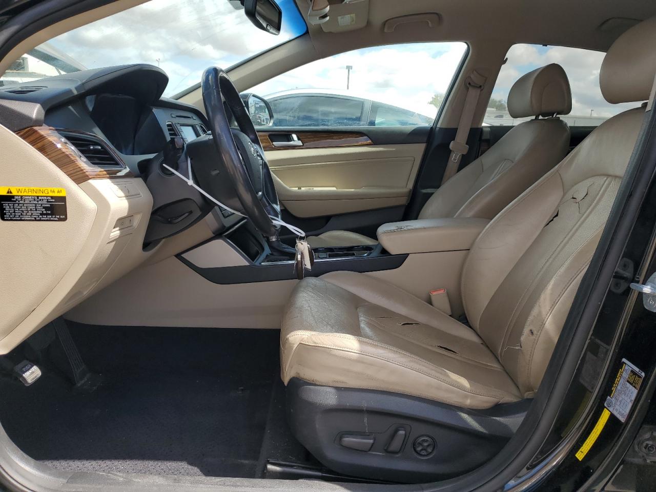 Hyundai SONATA Hybrid