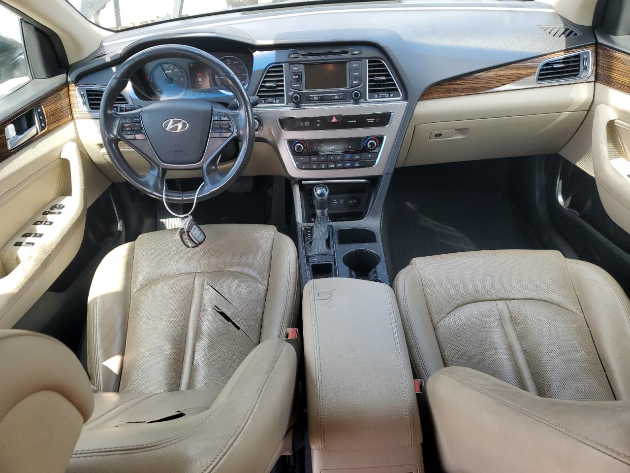 Hyundai SONATA Hybrid