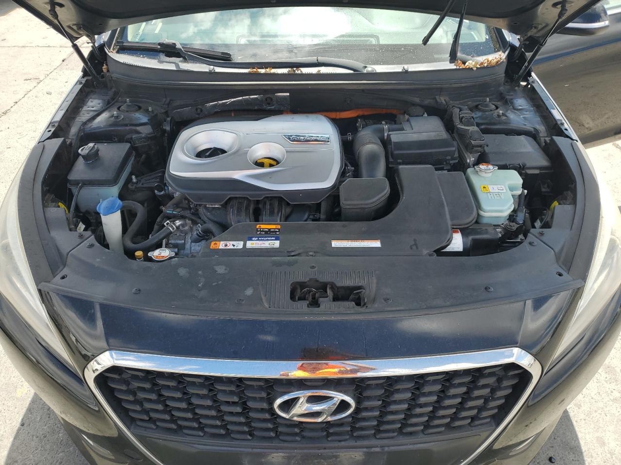 Hyundai SONATA Hybrid