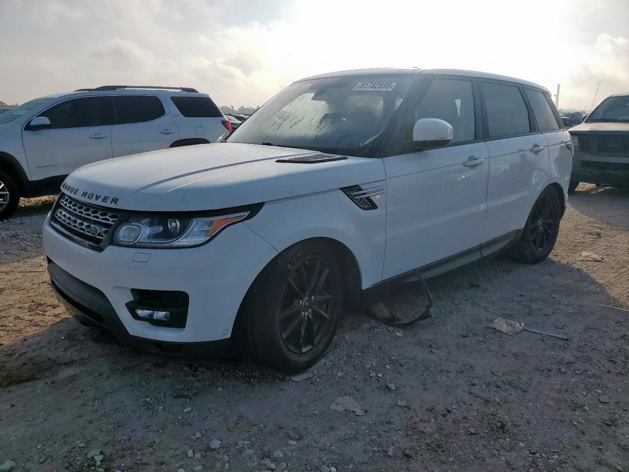 Salvage Land Rover Range Rover Image