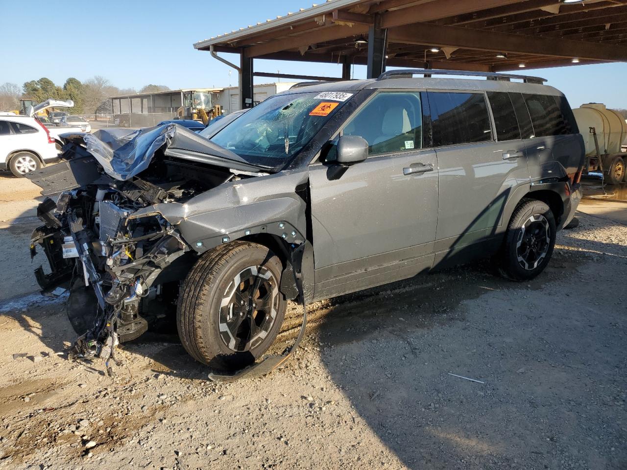 Salvage Hyundai SANTA FE Image