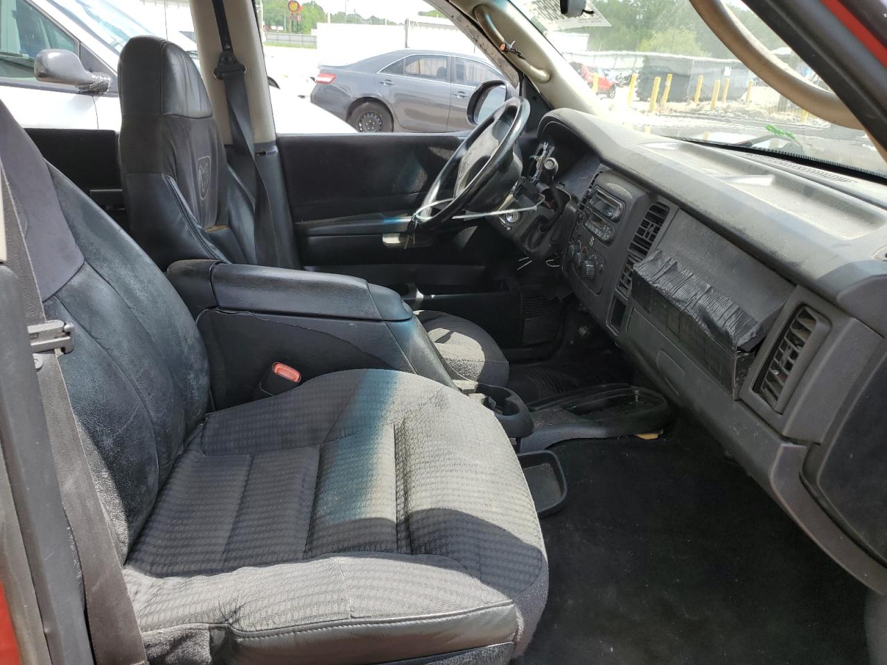 Dodge Dakota Quad