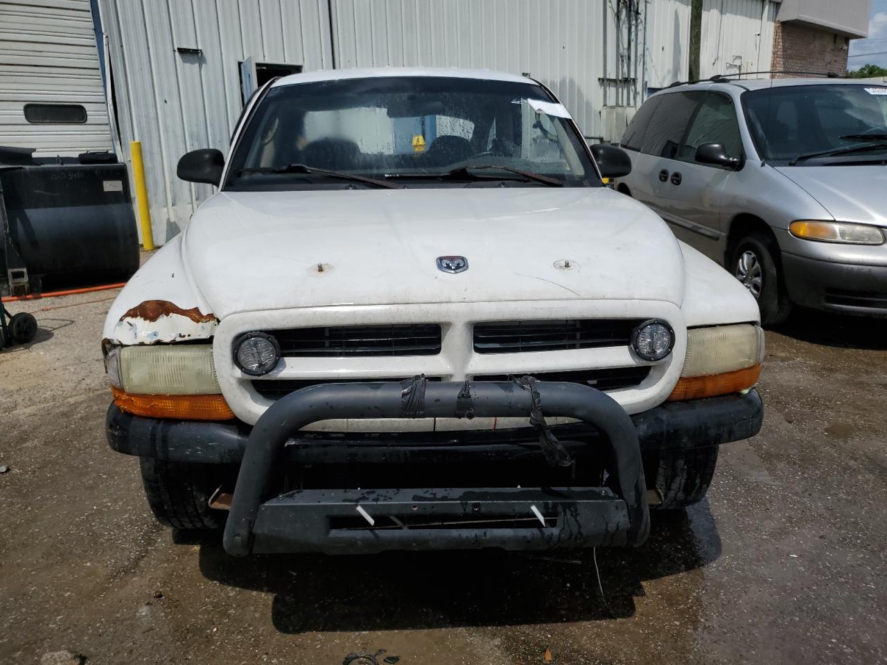 Dodge Dakota Quad
