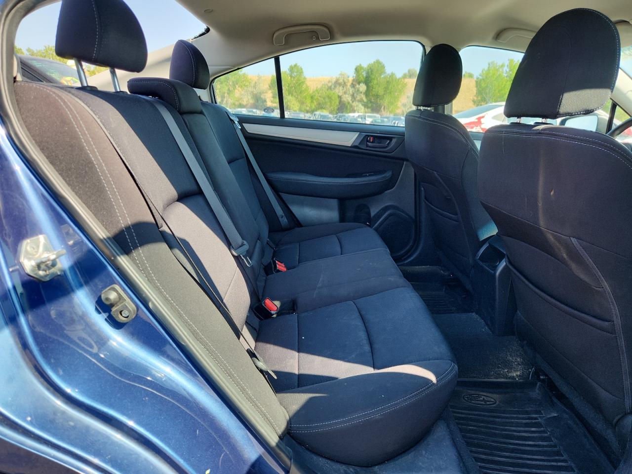 Subaru Legacy 2.5i
