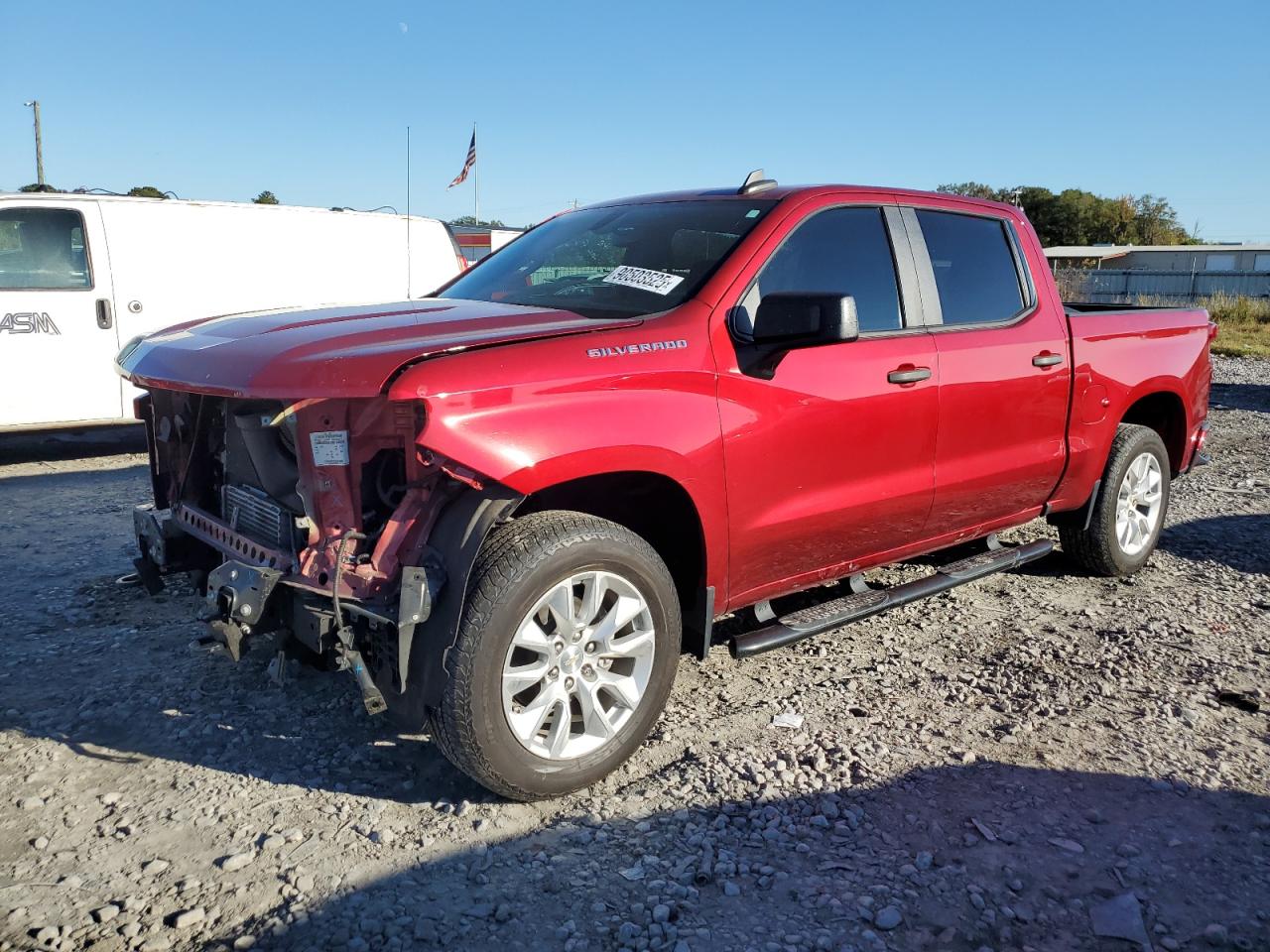Salvage Chevrolet Silverado Image