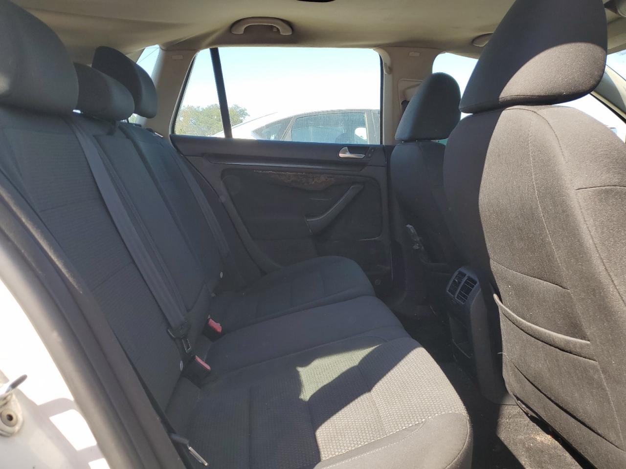 Volkswagen Jetta S