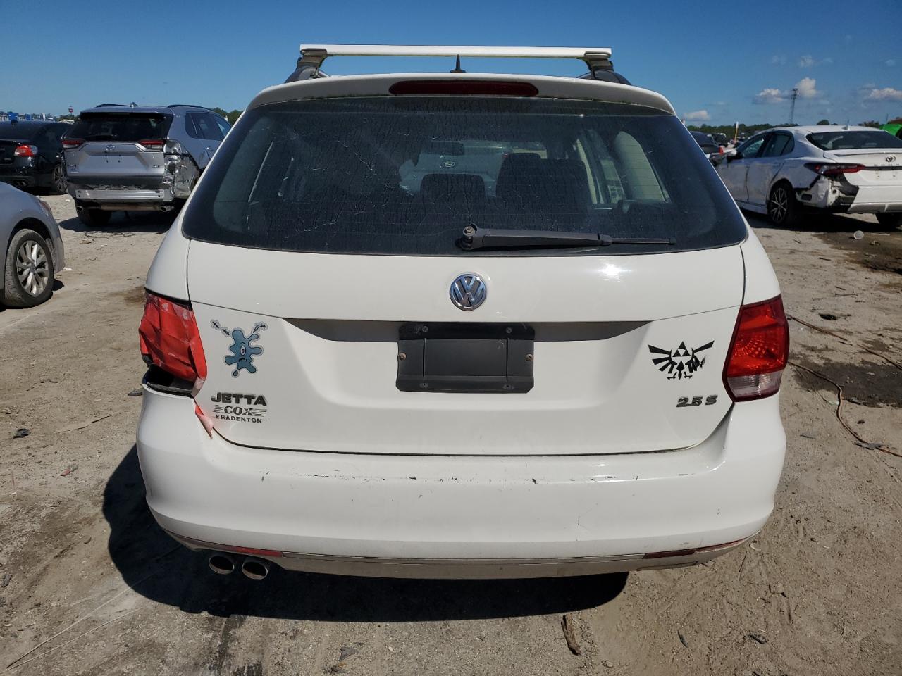 Volkswagen Jetta S