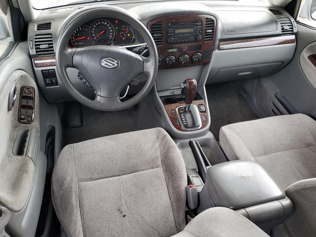 Suzuki XL7 Ex
