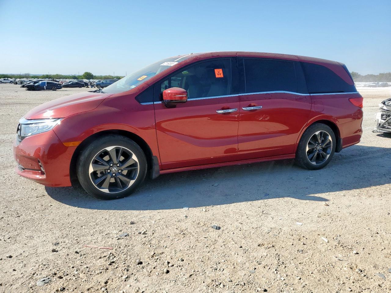 Salvage Honda Odyssey Image