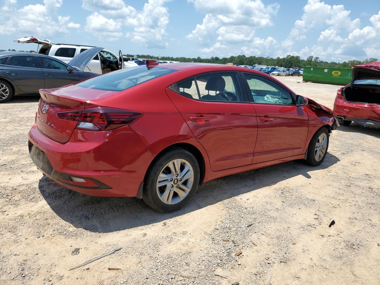 Hyundai ELANTRA Sel