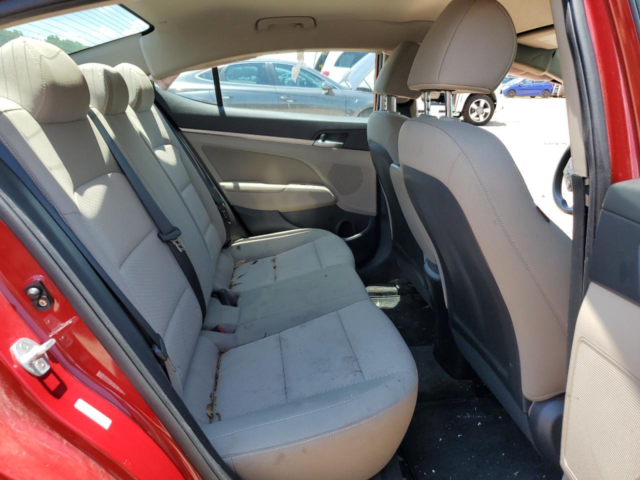Hyundai ELANTRA Sel