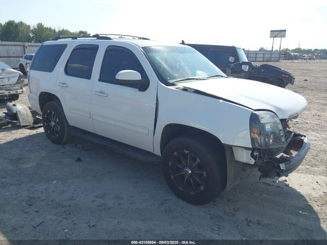 Salvage GMC Yukon Image