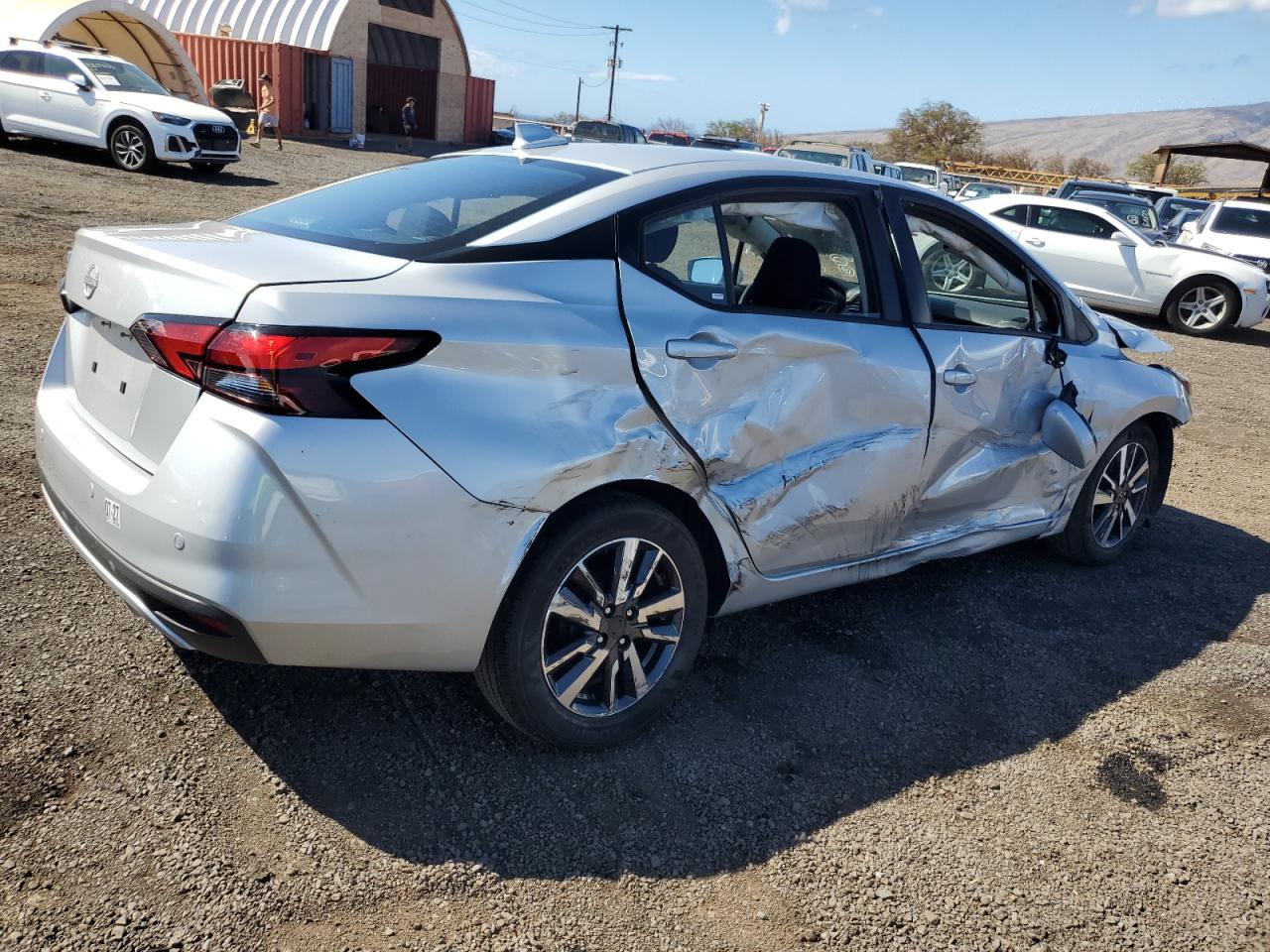 Nissan Versa