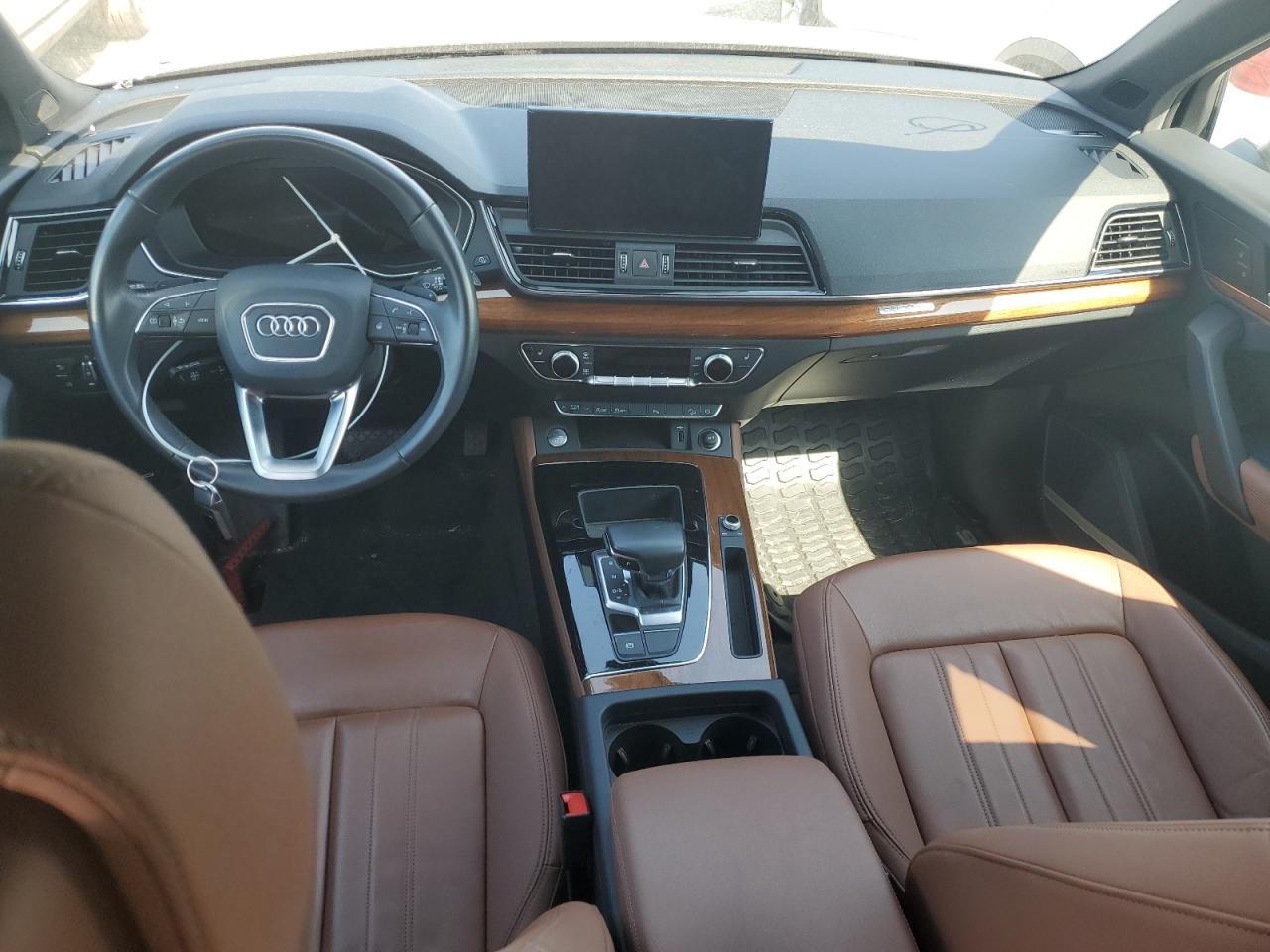 Audi Q5 Premium Plus 40