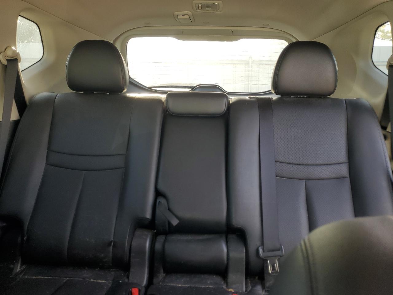 Nissan Rogue Sv