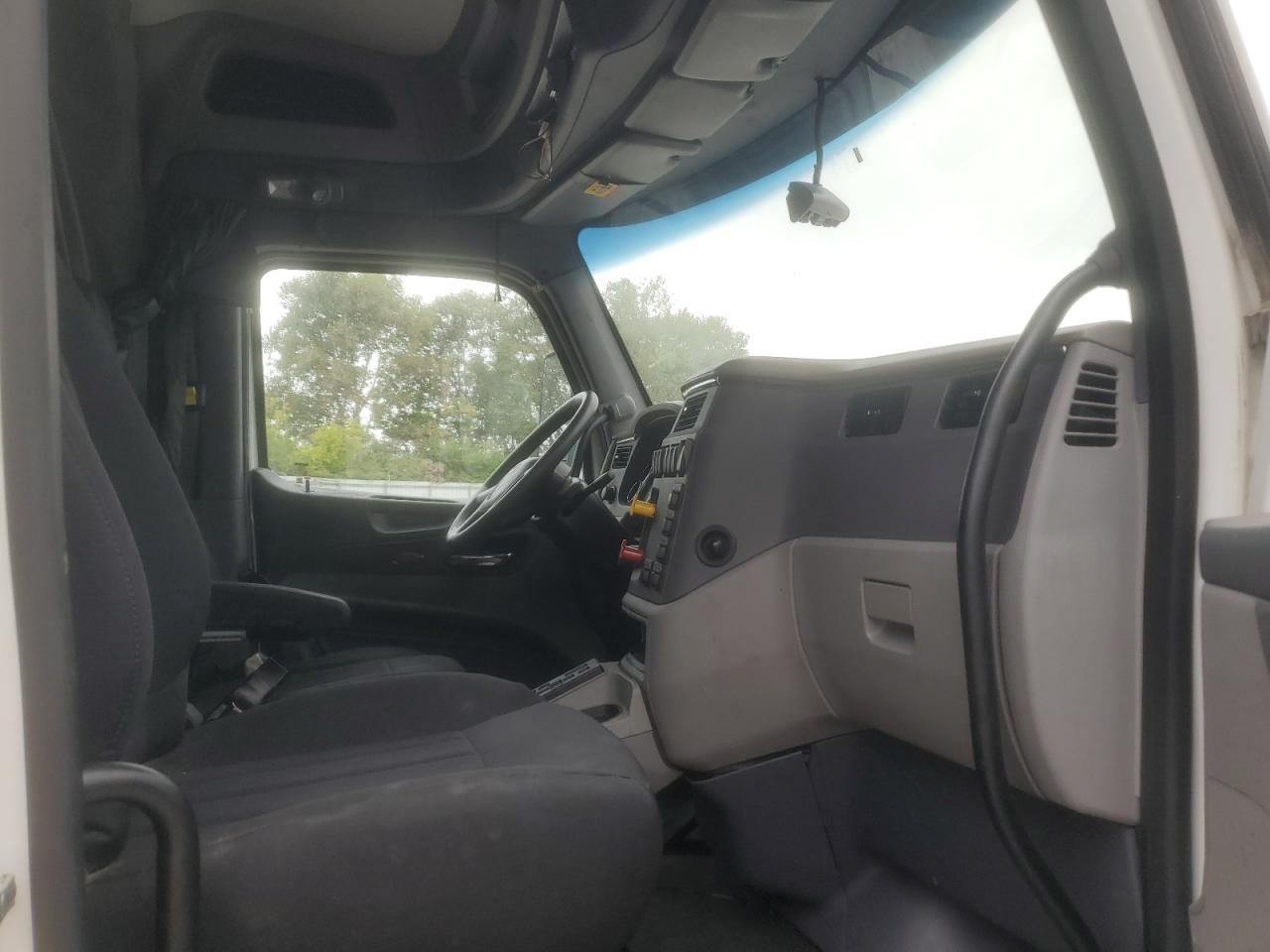 Peterbilt Tractor 579
