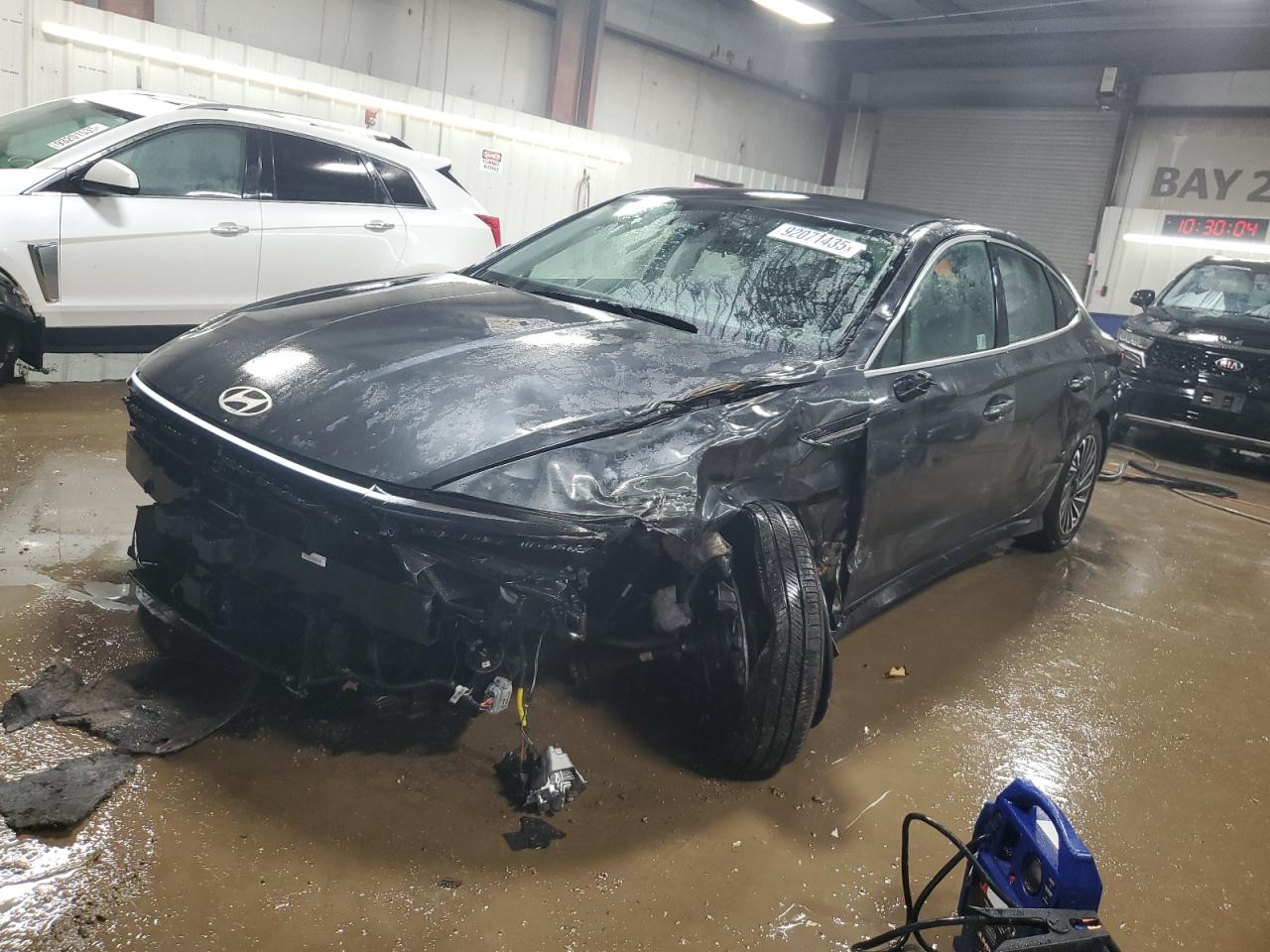 Salvage Hyundai SONATA Image