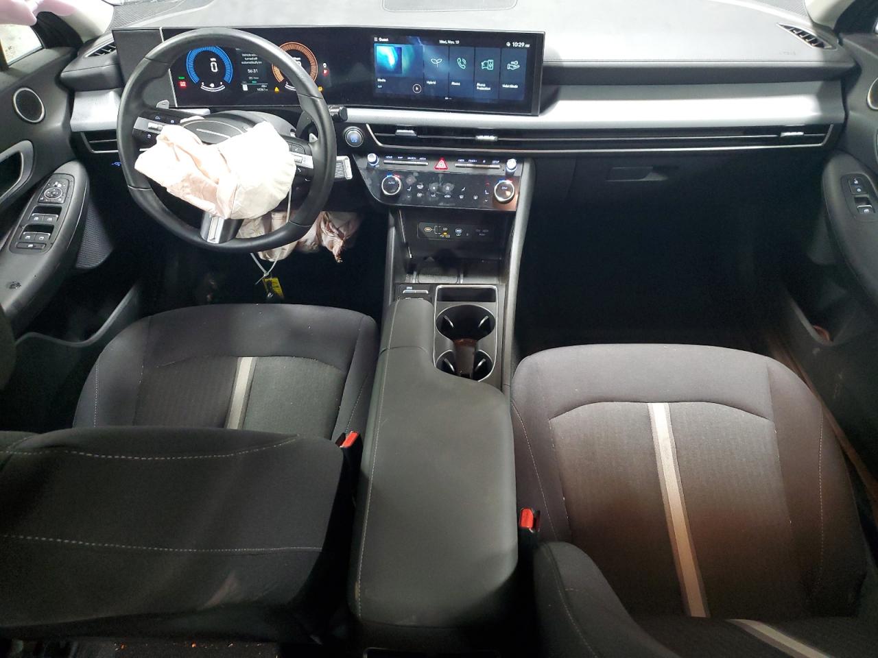 Hyundai SONATA Hybrid
