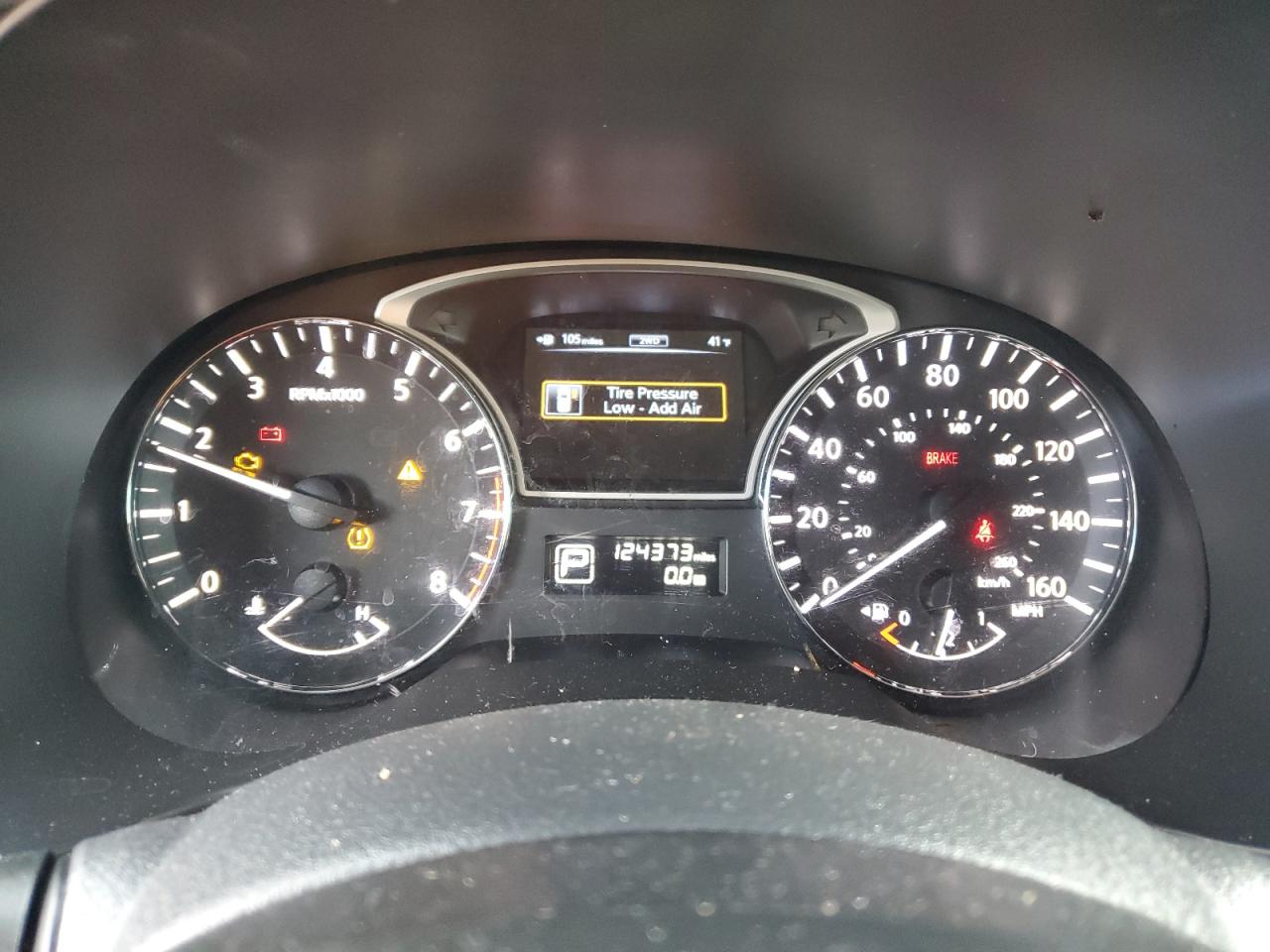Nissan Pathfinder S