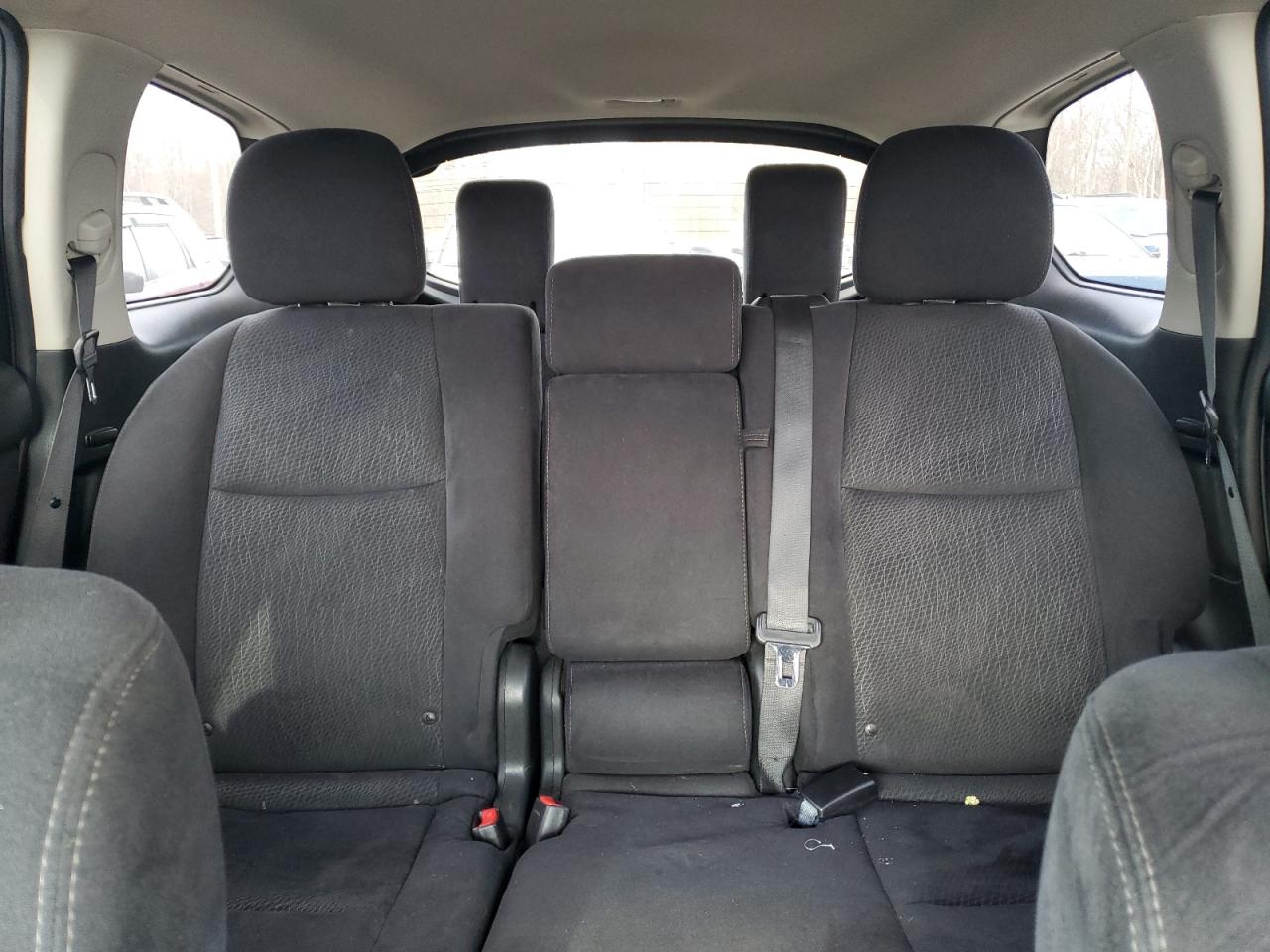 Nissan Pathfinder S