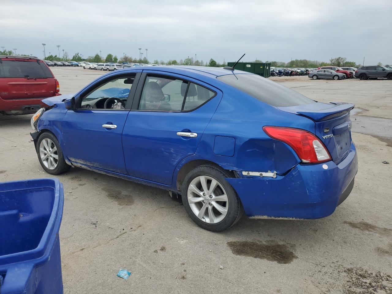 Nissan Versa S