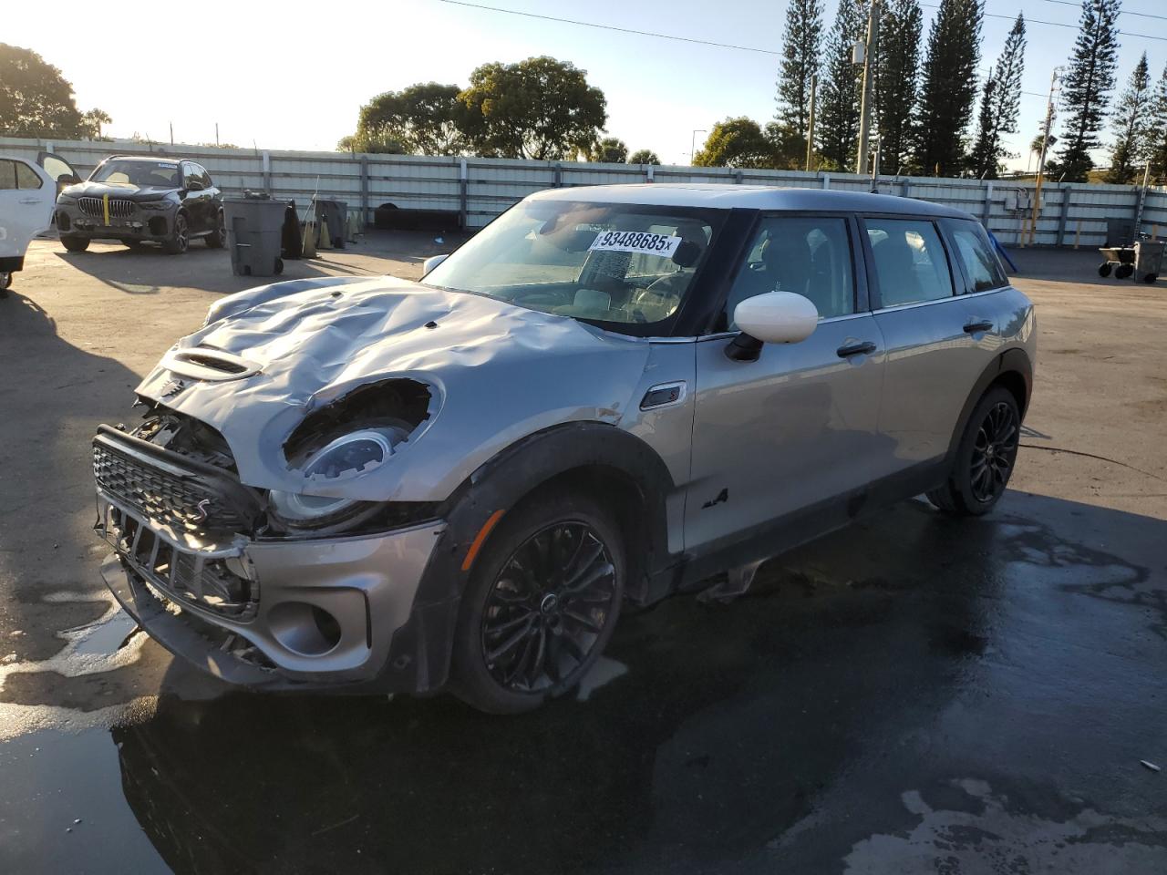 Salvage MINI Cooper Image