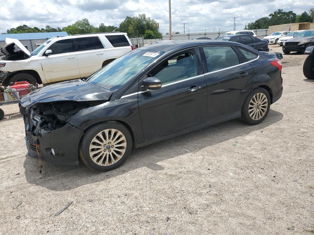 Salvage Ford Focus Image