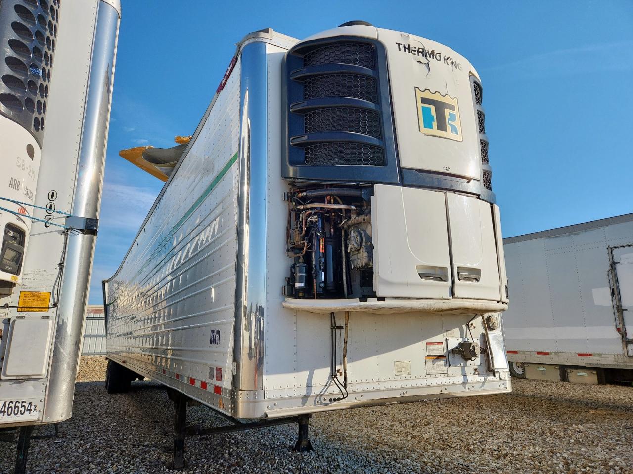 Salvage Great Dane Trailer Image