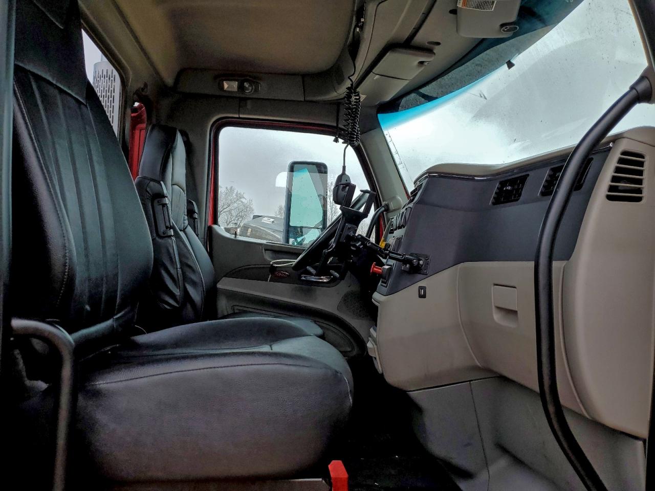 Peterbilt Tractor 579