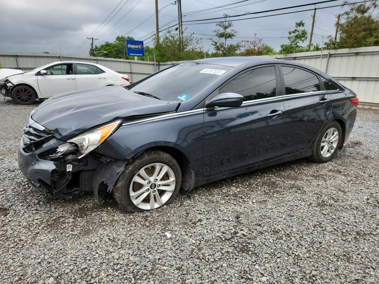 Salvage Hyundai SONATA Image
