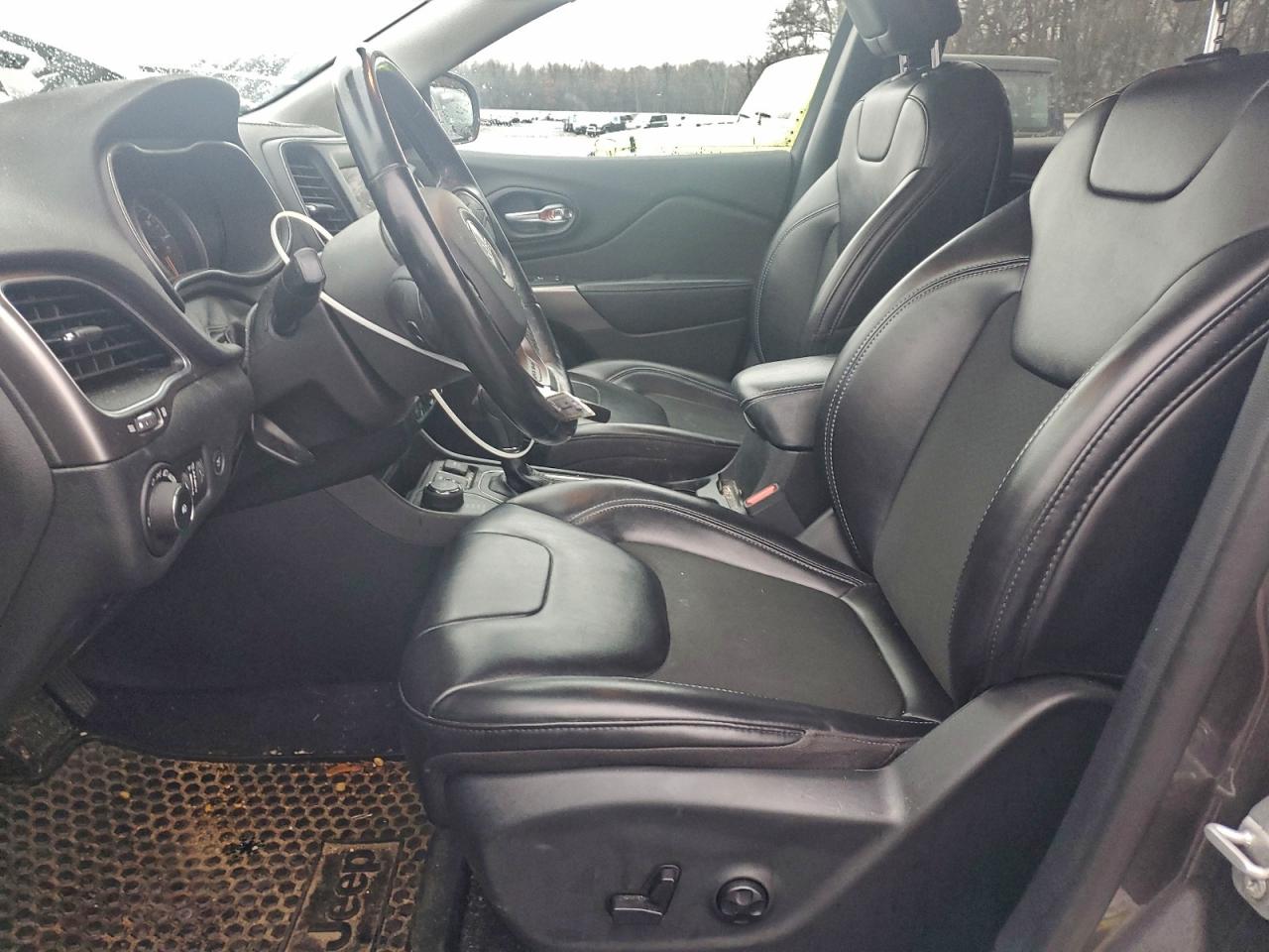 Jeep Grand Cherokee Latitude Plus