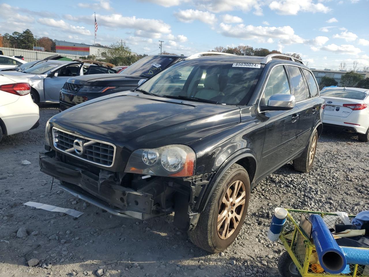 Salvage Volvo XC90 Image
