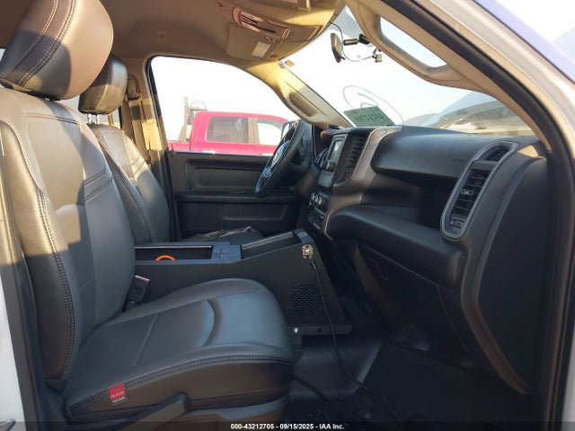 Ram 2500 Tradesman  4x4 8' Box