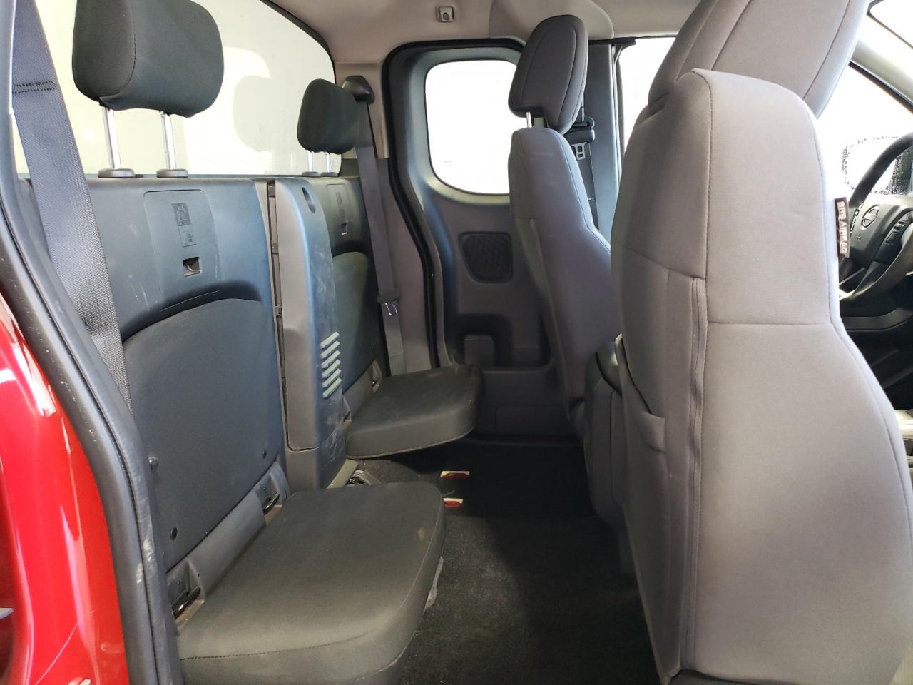 Nissan Frontier Sv