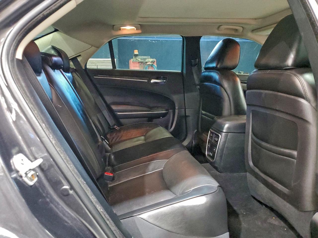 Chrysler 300 Limited