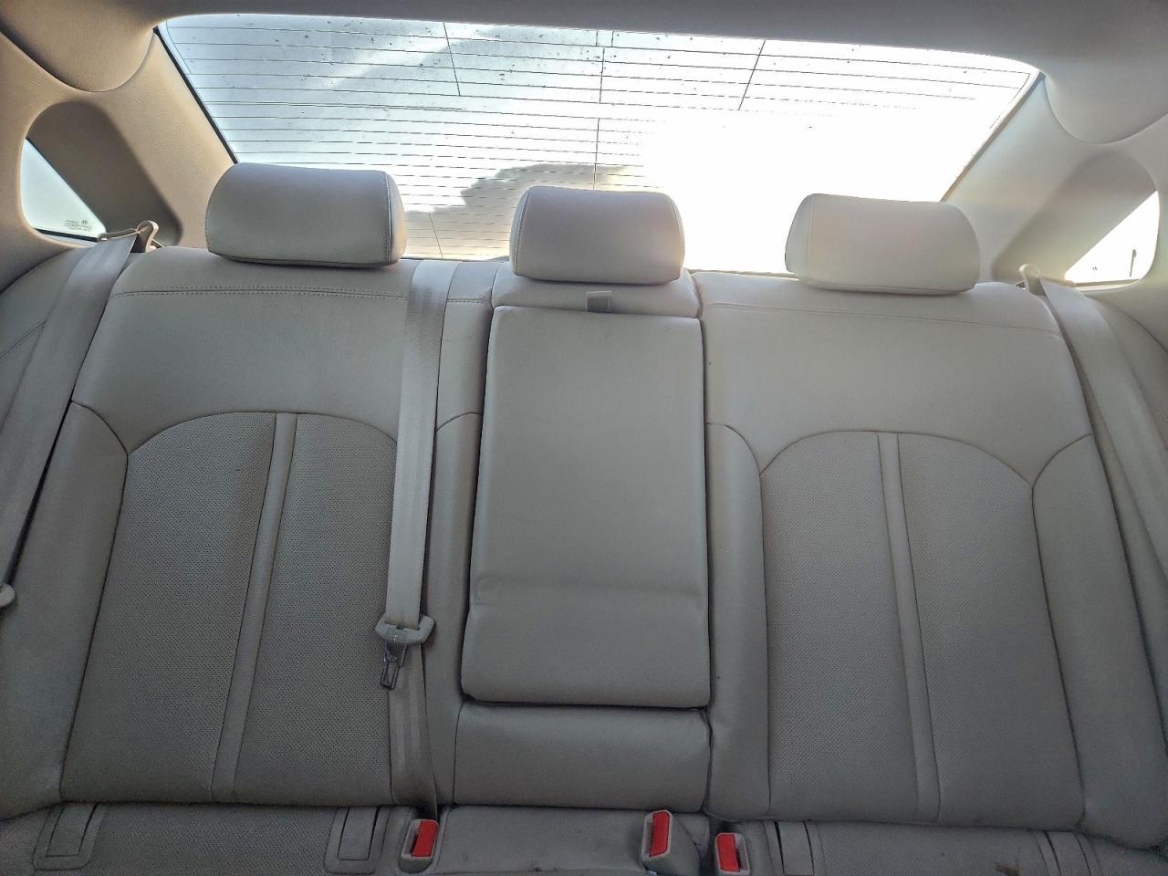 Hyundai SONATA Hybrid