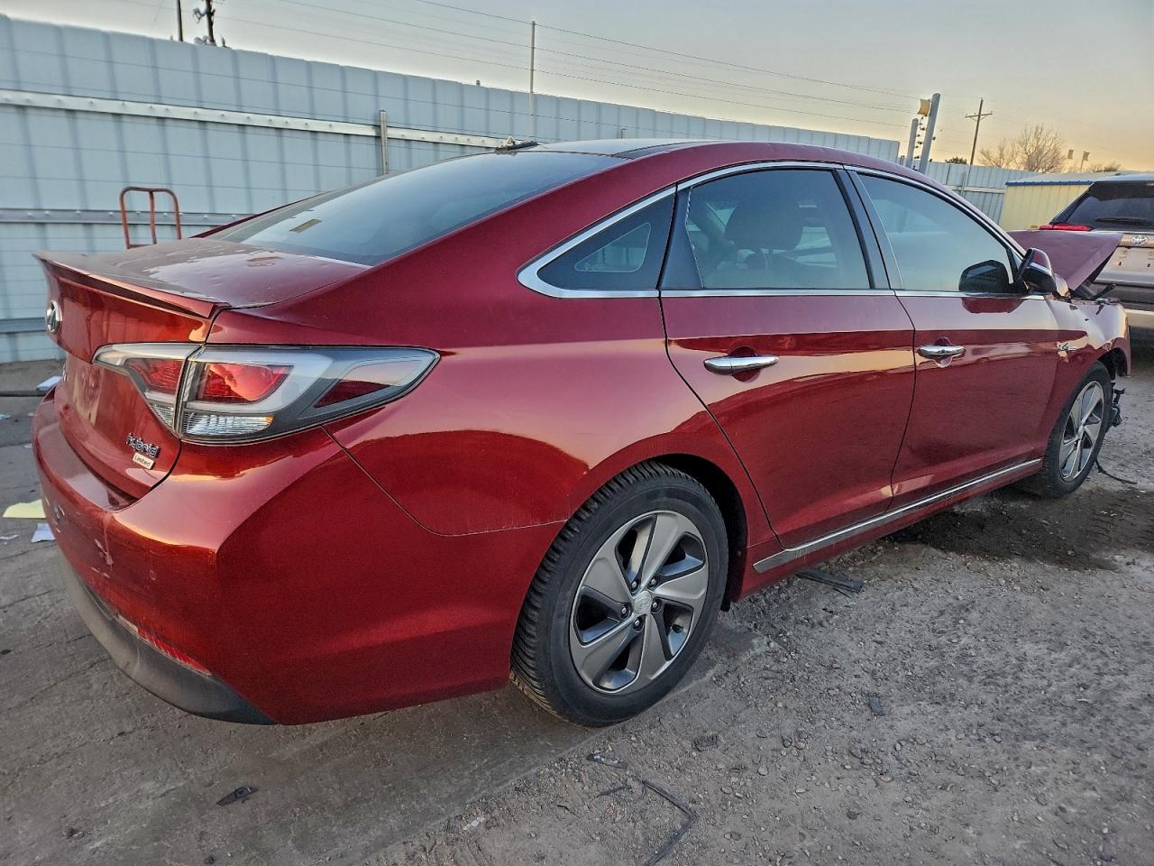 Hyundai SONATA Hybrid