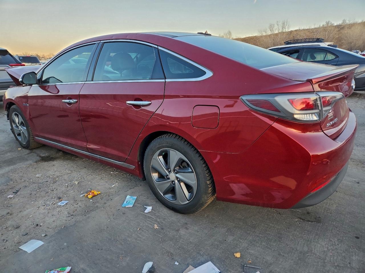 Hyundai SONATA Hybrid