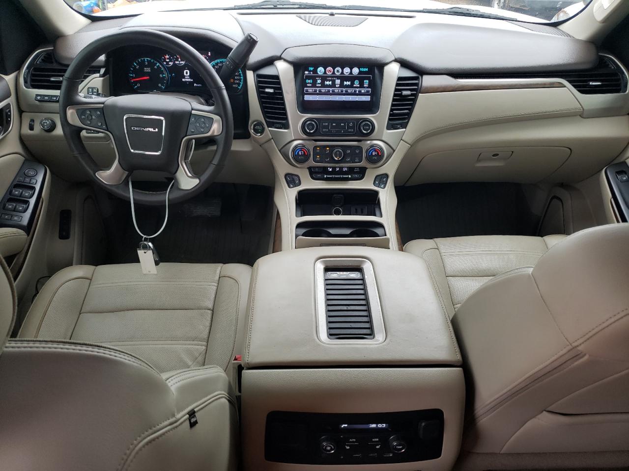 GMC Yukon Denali