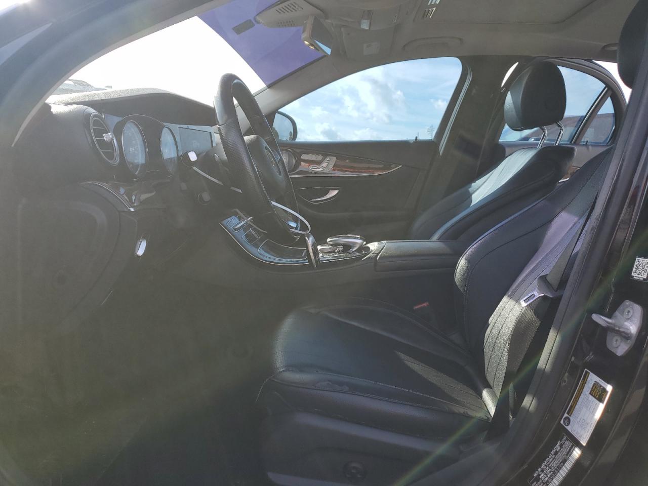 Mercedes-Benz E-Class 300