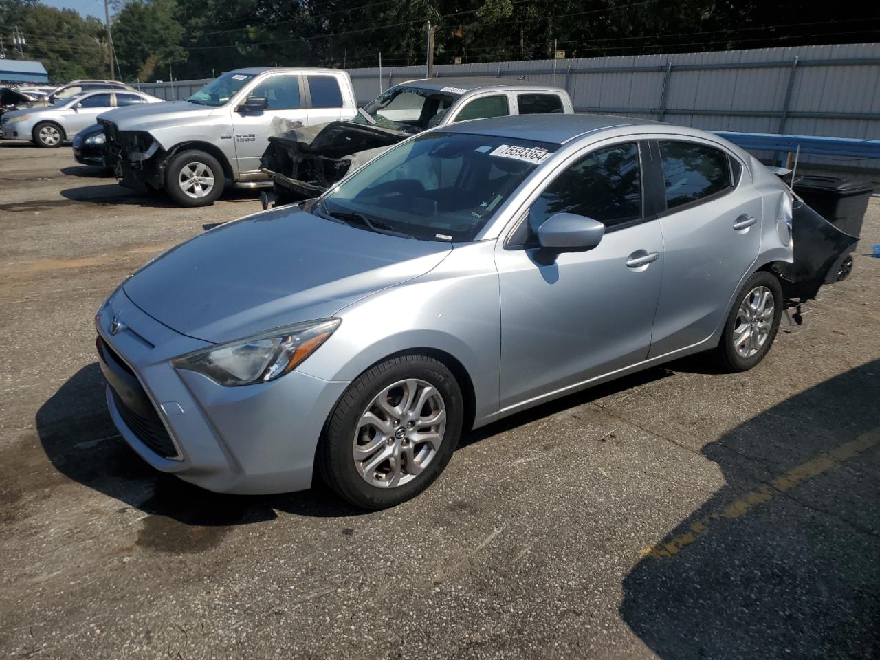 Salvage Toyota Yaris Image