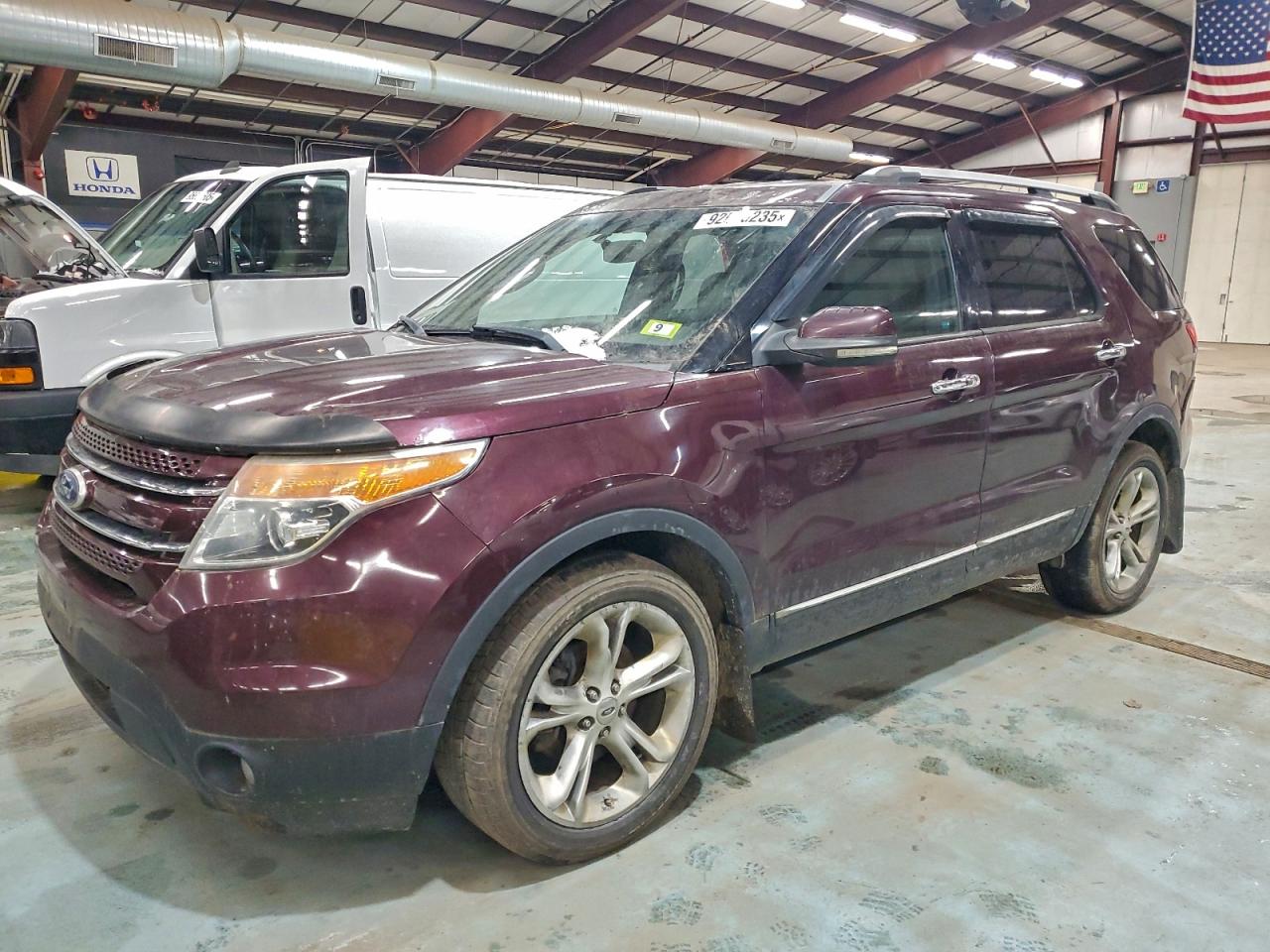 Salvage Ford Explorer Image