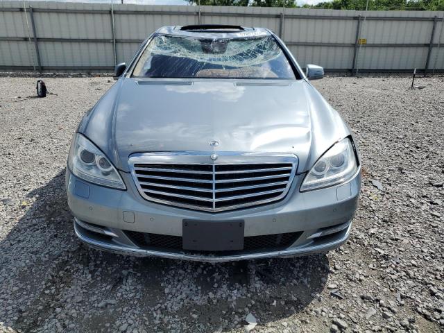 Mercedes-Benz S-Class 550 4matic