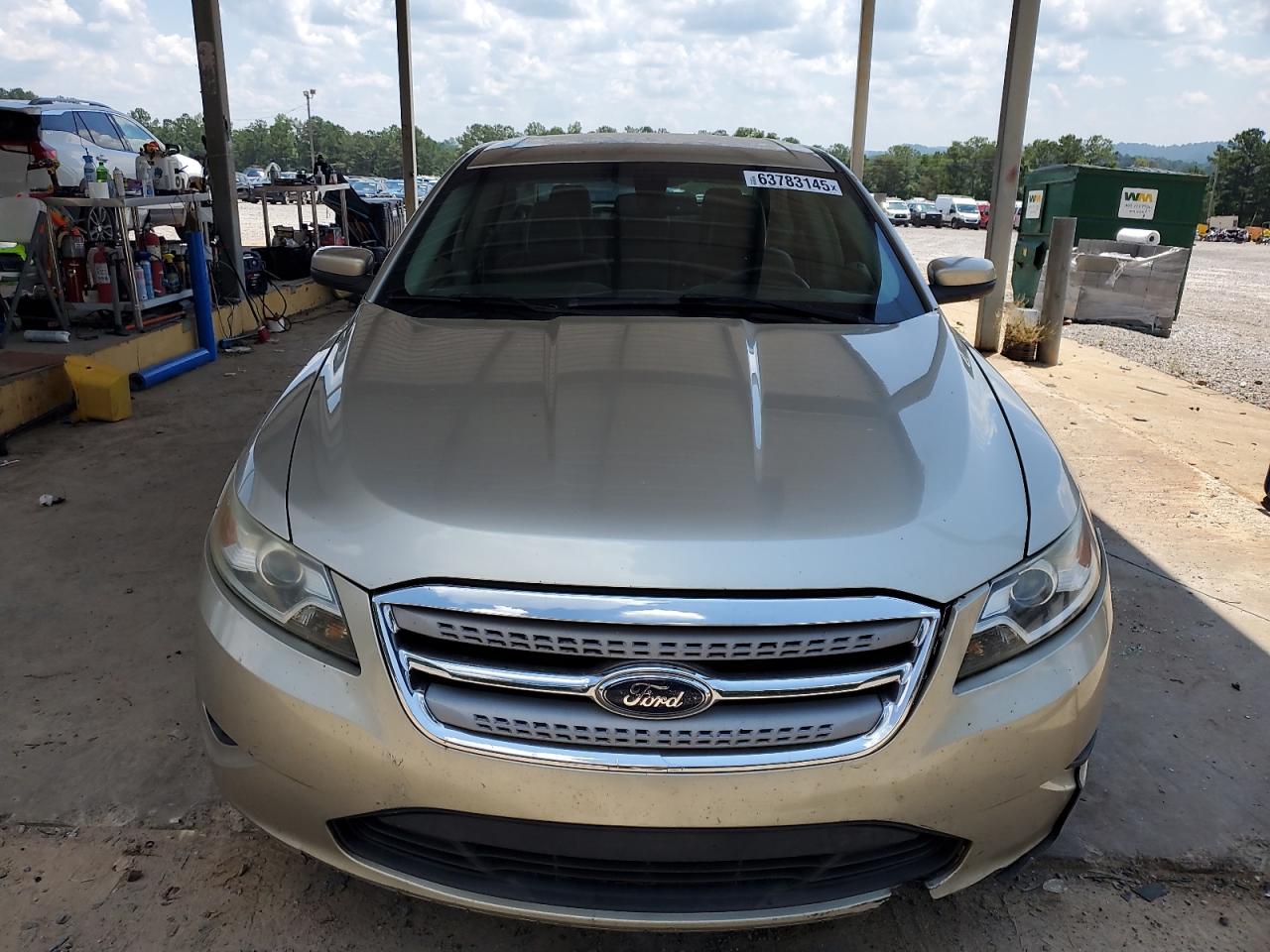 Ford Taurus Sel